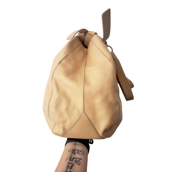 Tod's Leather Hobo Tote Handbag Shoulder Bag Purse Beige/Tan Large - Picture 5 of 10